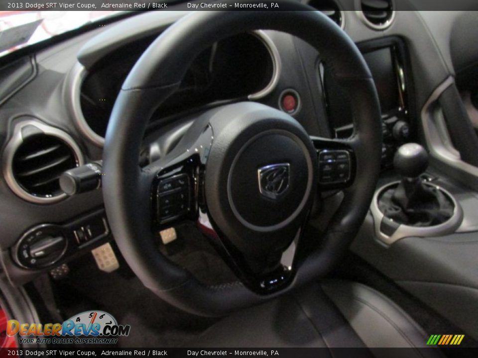 2013 Dodge SRT Viper Coupe Steering Wheel Photo #15