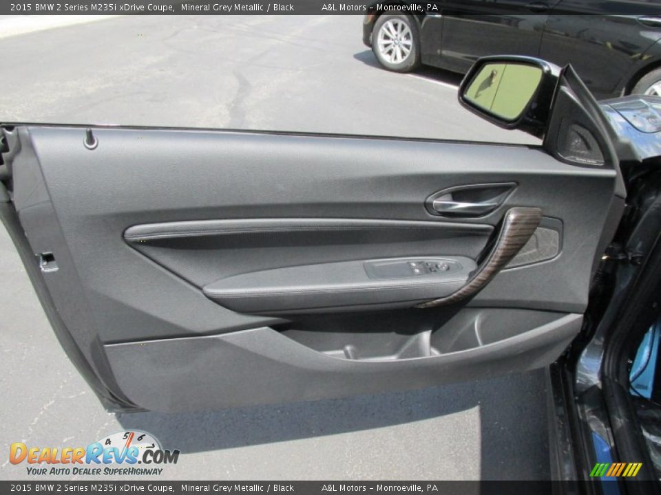 Door Panel of 2015 BMW 2 Series M235i xDrive Coupe Photo #10