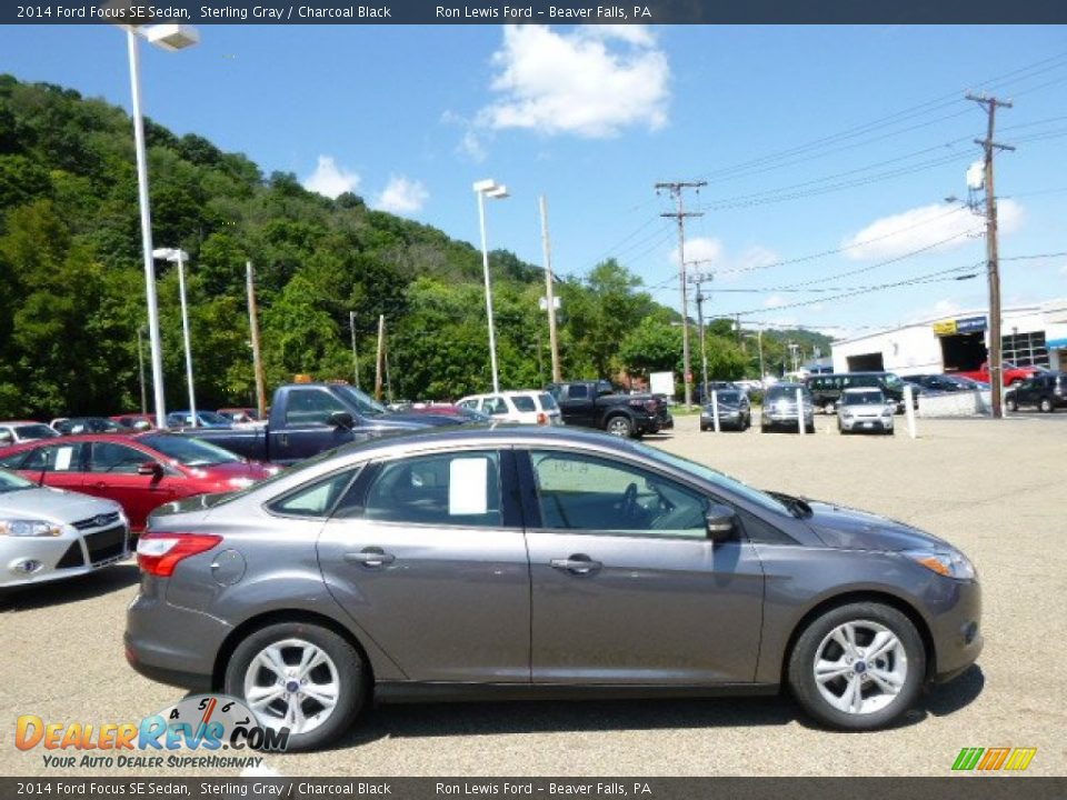 2014 Ford Focus SE Sedan Sterling Gray / Charcoal Black Photo #1