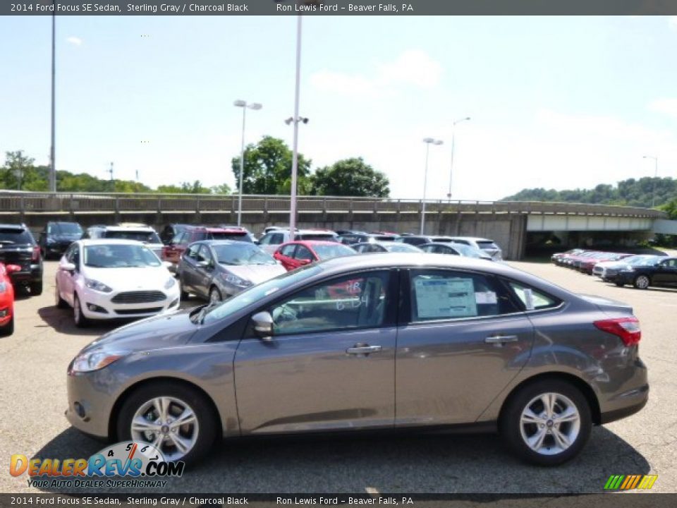 2014 Ford Focus SE Sedan Sterling Gray / Charcoal Black Photo #5