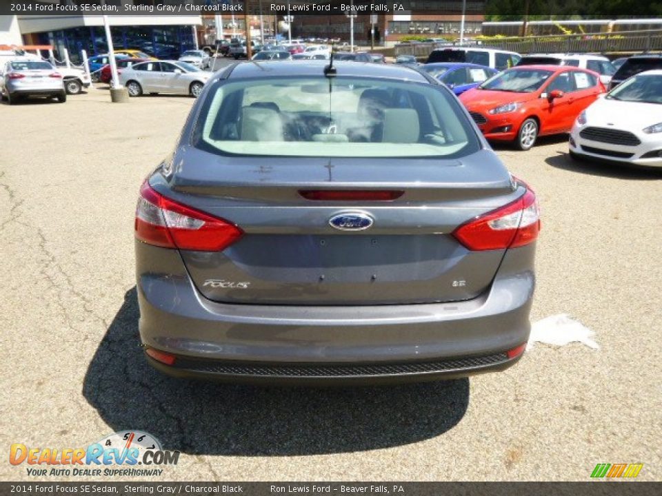 2014 Ford Focus SE Sedan Sterling Gray / Charcoal Black Photo #7