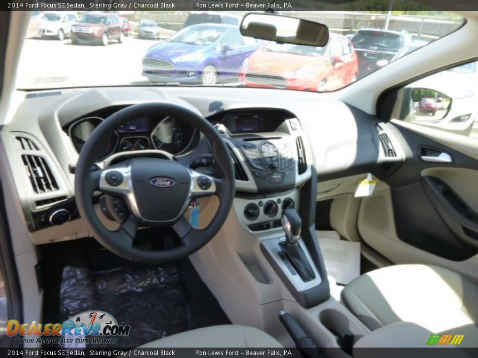 2014 Ford Focus SE Sedan Sterling Gray / Charcoal Black Photo #14