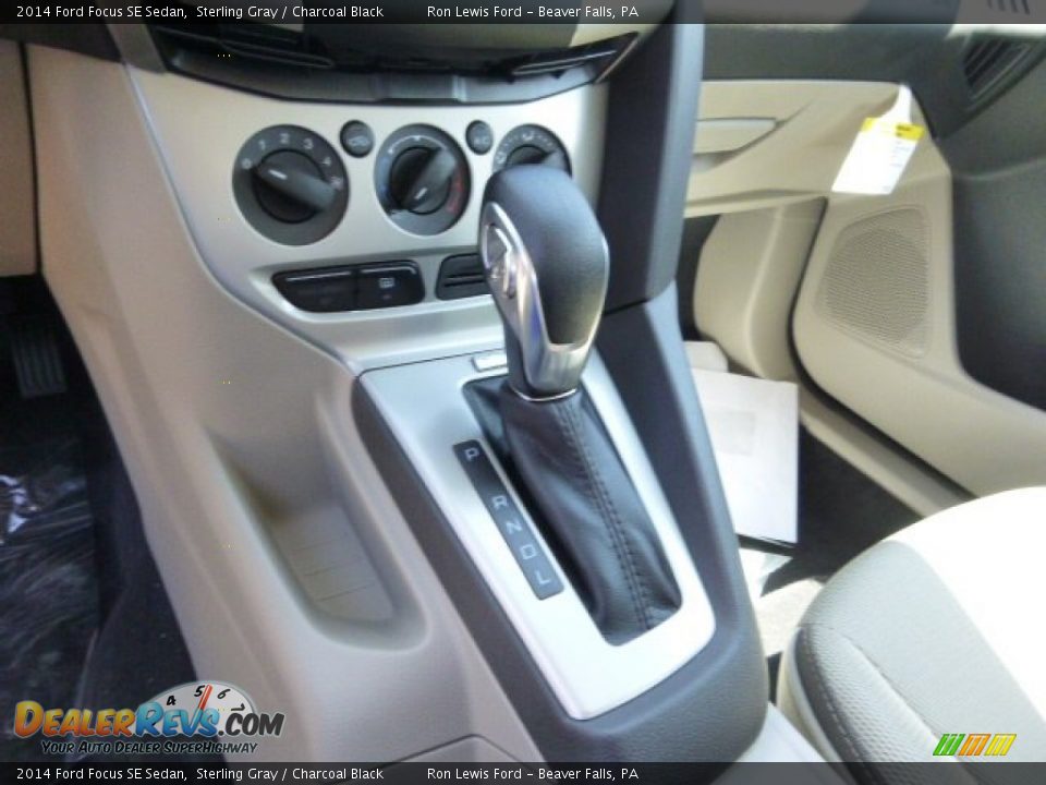 2014 Ford Focus SE Sedan Sterling Gray / Charcoal Black Photo #17