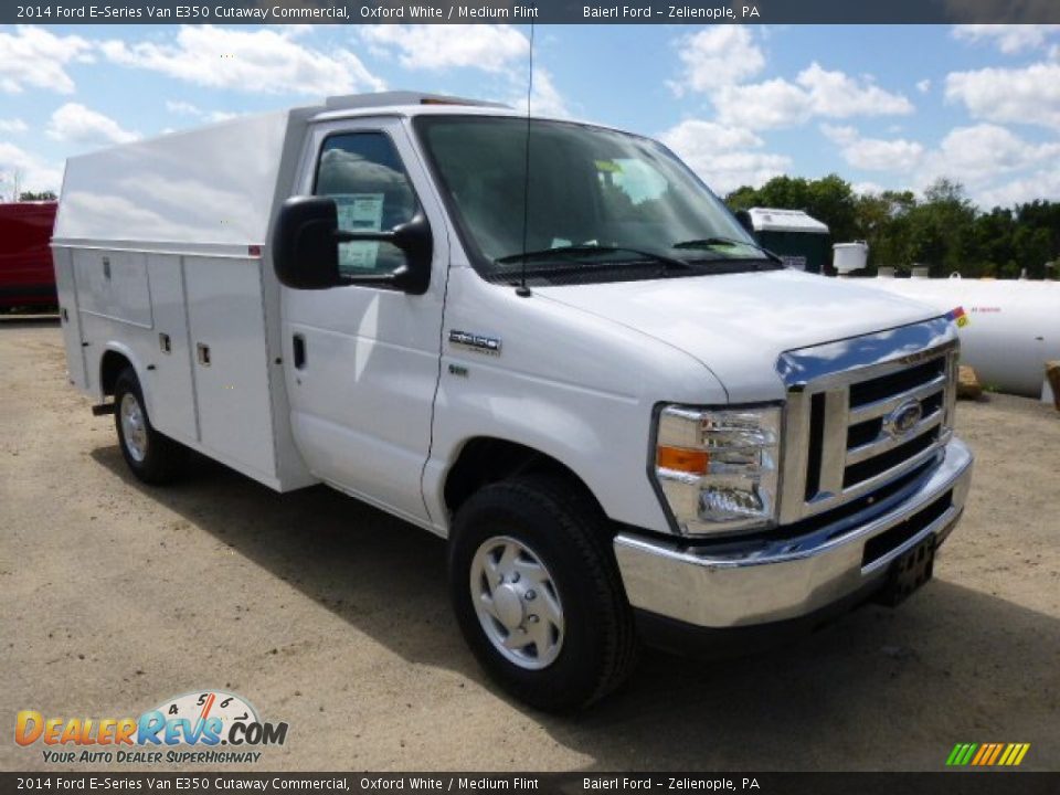 2014 Ford E-Series Van E350 Cutaway Commercial Oxford White / Medium Flint Photo #2
