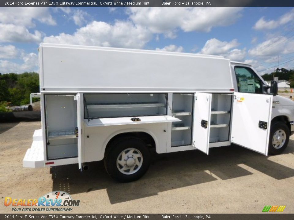 2014 Ford E-Series Van E350 Cutaway Commercial Oxford White / Medium Flint Photo #10