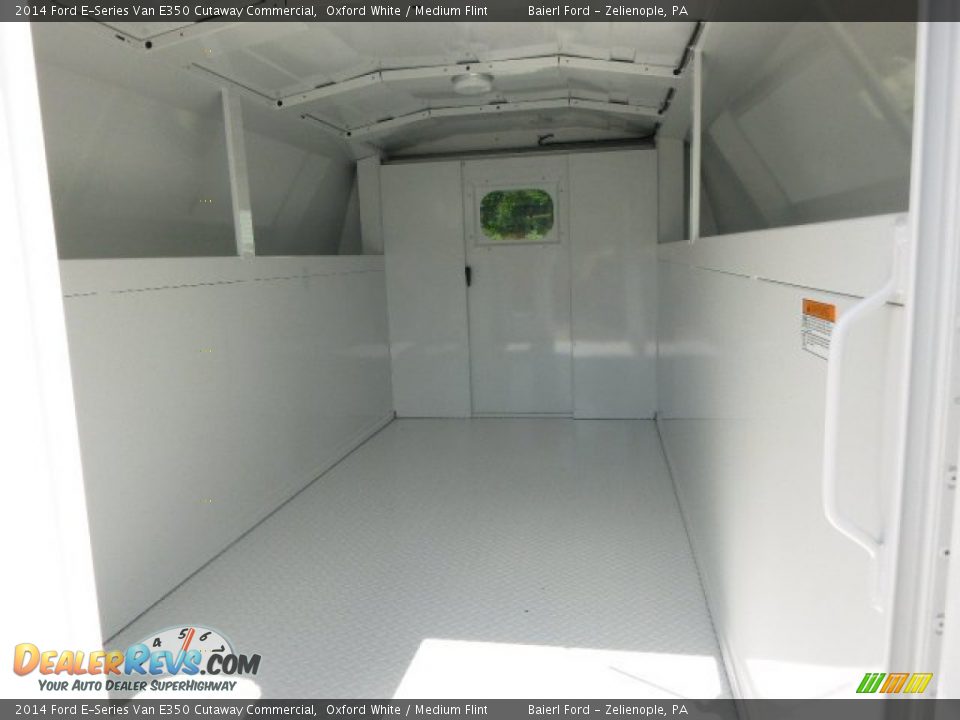 2014 Ford E-Series Van E350 Cutaway Commercial Oxford White / Medium Flint Photo #11