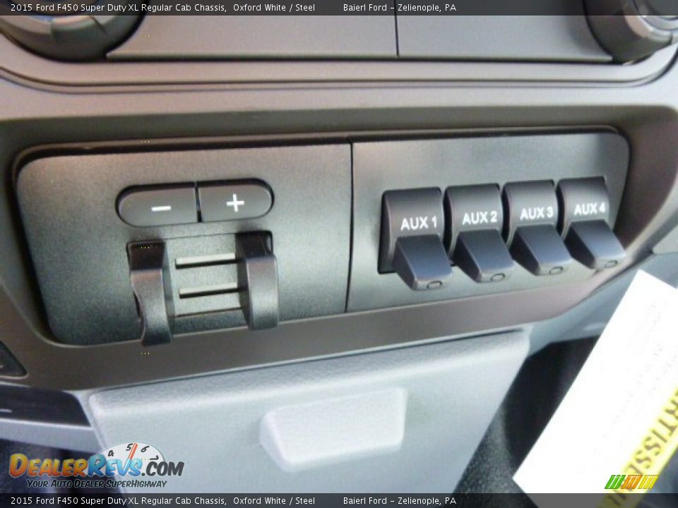 Controls of 2015 Ford F450 Super Duty XL Regular Cab Chassis Photo #15