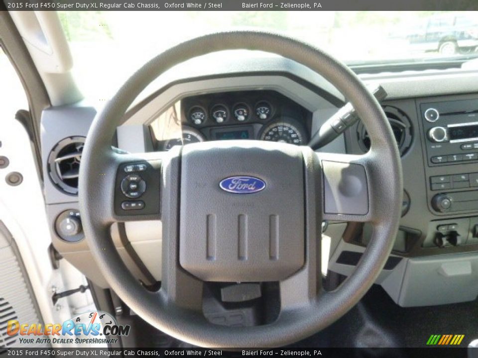2015 Ford F450 Super Duty XL Regular Cab Chassis Steering Wheel Photo #18