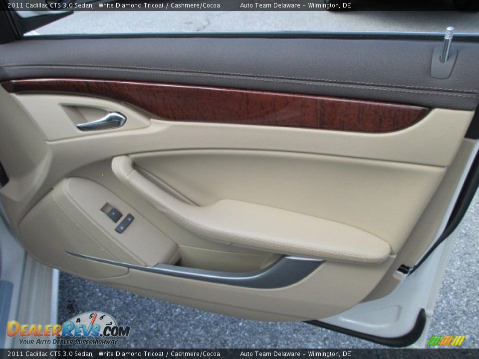 2011 Cadillac CTS 3.0 Sedan White Diamond Tricoat / Cashmere/Cocoa Photo #25