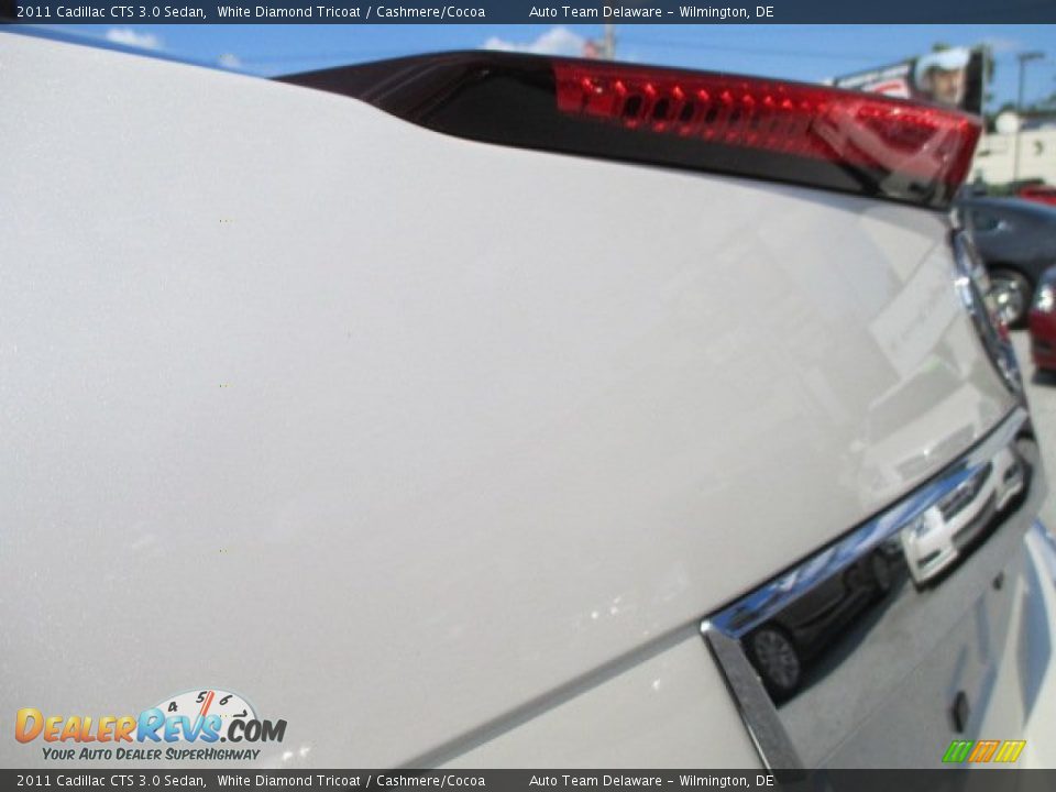 2011 Cadillac CTS 3.0 Sedan White Diamond Tricoat / Cashmere/Cocoa Photo #29