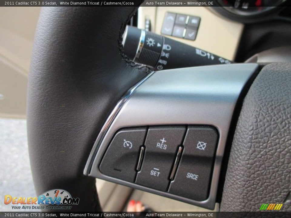 2011 Cadillac CTS 3.0 Sedan White Diamond Tricoat / Cashmere/Cocoa Photo #32