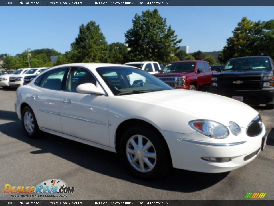 Front 3/4 View of 2006 Buick LaCrosse CXL Photo #3