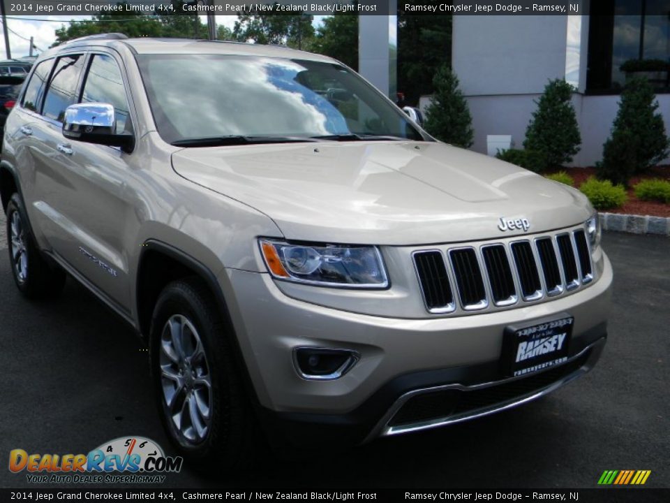 2014 Jeep Grand Cherokee Limited 4x4 Cashmere Pearl / New Zealand Black/Light Frost Photo #4