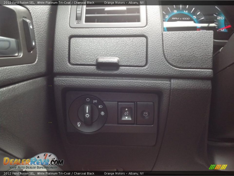 2012 Ford Fusion SEL White Platinum Tri-Coat / Charcoal Black Photo #10
