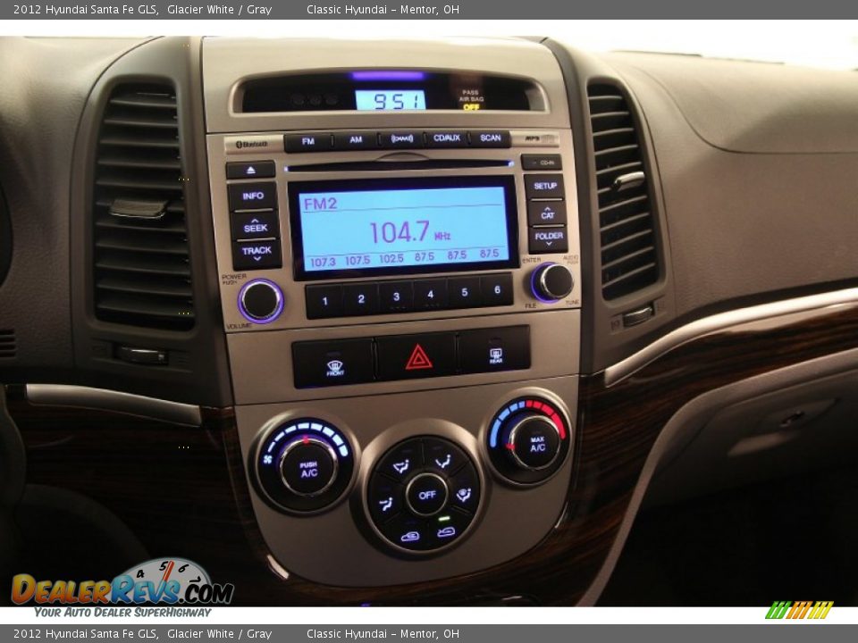 2012 Hyundai Santa Fe GLS Glacier White / Gray Photo #8