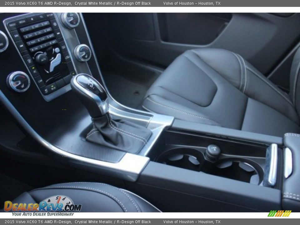 2015 Volvo XC60 T6 AWD R-Design Crystal White Metallic / R-Design Off Black Photo #13