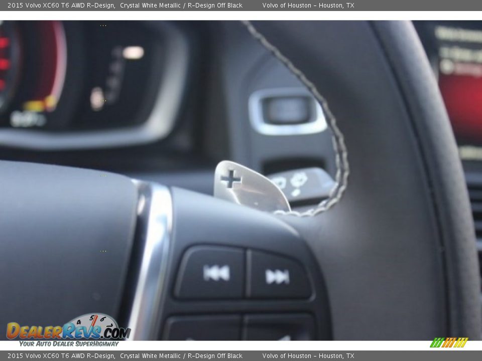 2015 Volvo XC60 T6 AWD R-Design Crystal White Metallic / R-Design Off Black Photo #23