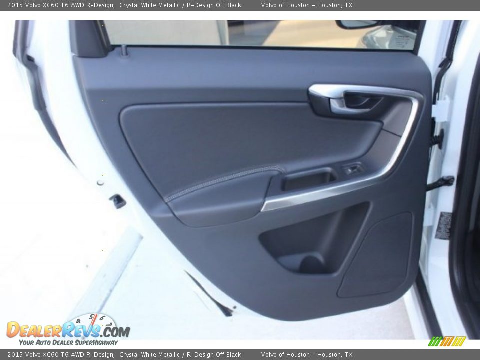 2015 Volvo XC60 T6 AWD R-Design Crystal White Metallic / R-Design Off Black Photo #24