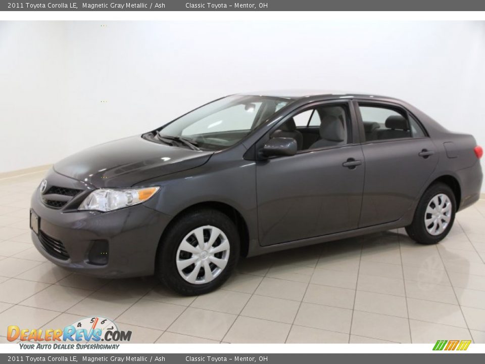 2011 Toyota Corolla LE Magnetic Gray Metallic / Ash Photo #3