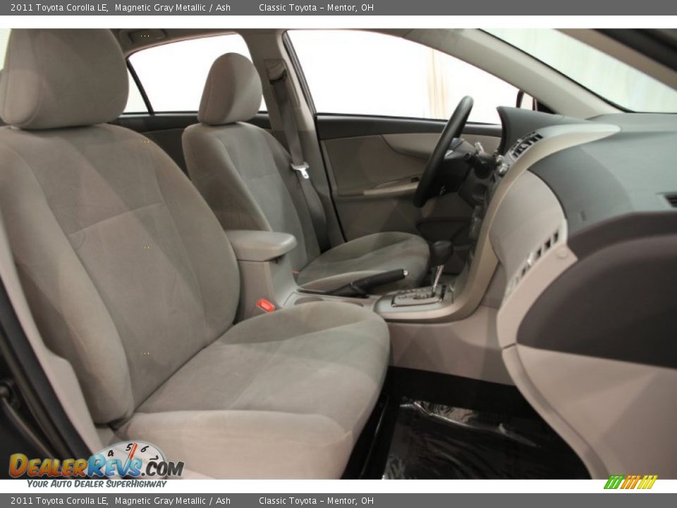2011 Toyota Corolla LE Magnetic Gray Metallic / Ash Photo #13