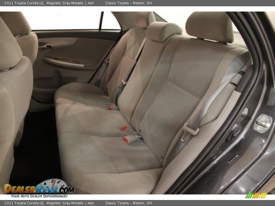 2011 Toyota Corolla LE Magnetic Gray Metallic / Ash Photo #15