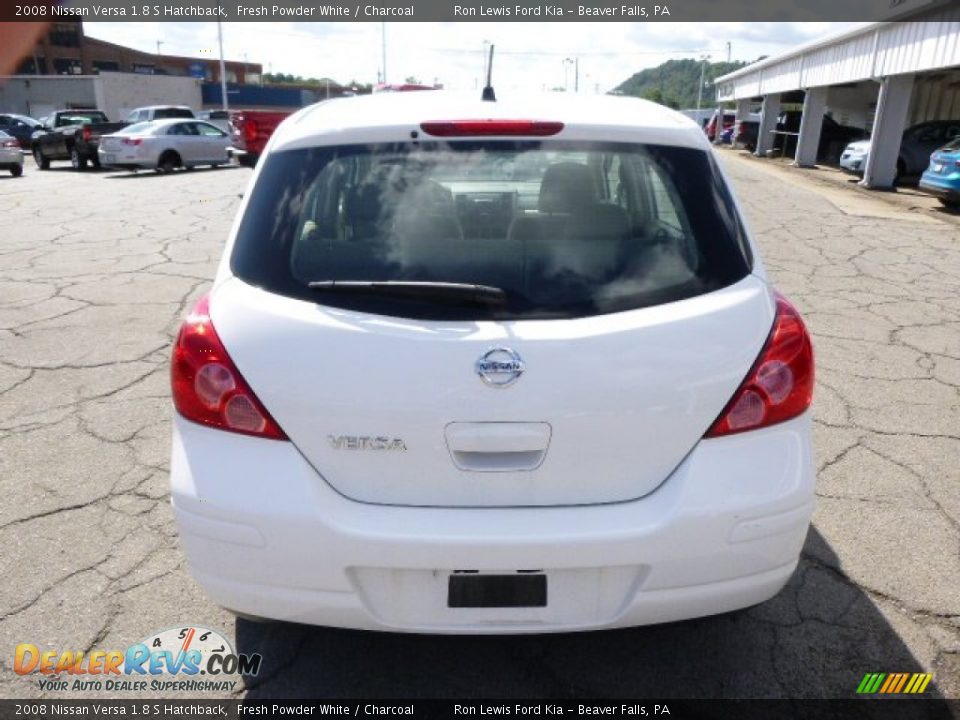 2008 Nissan Versa 1.8 S Hatchback Fresh Powder White / Charcoal Photo #7