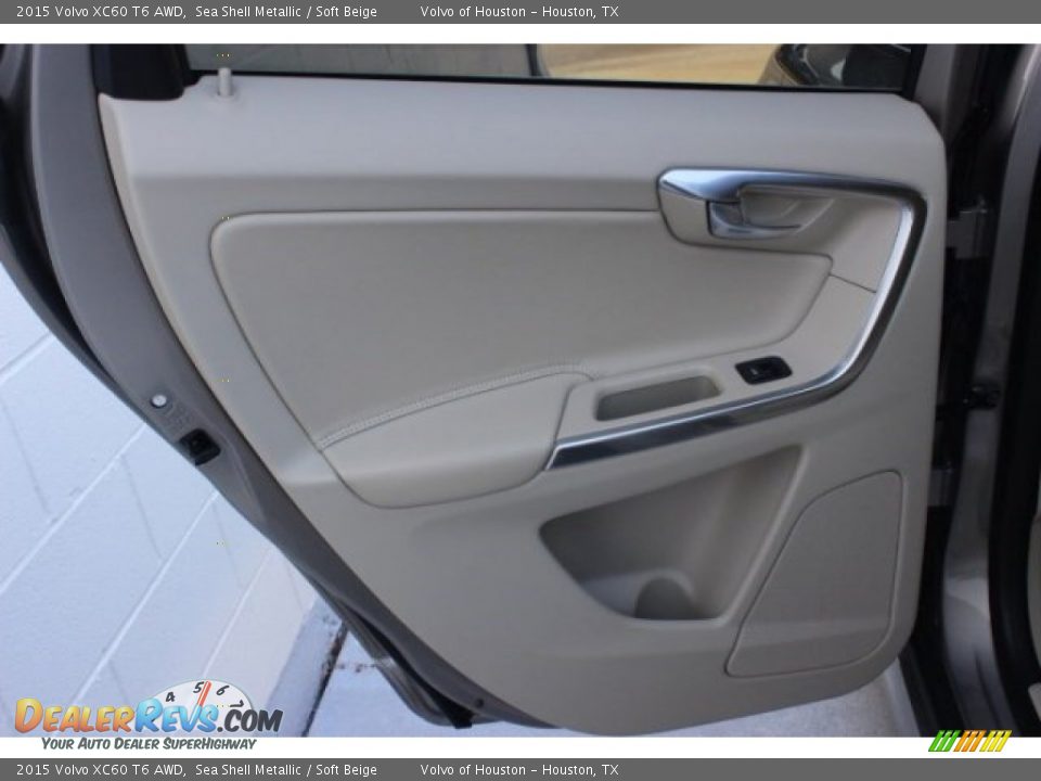 2015 Volvo XC60 T6 AWD Sea Shell Metallic / Soft Beige Photo #22