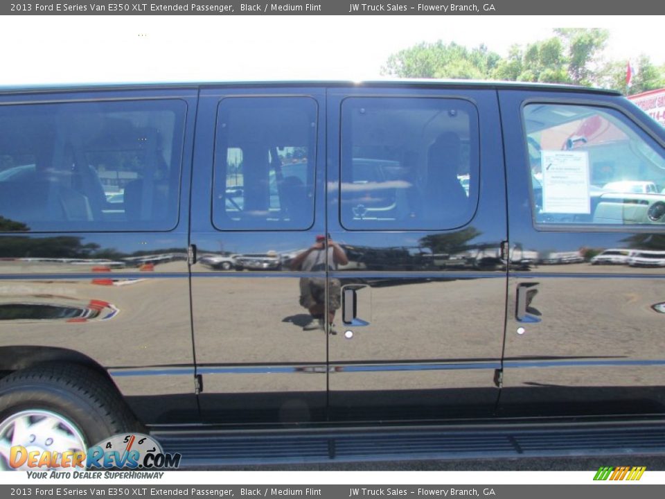 2013 Ford E Series Van E350 XLT Extended Passenger Black / Medium Flint Photo #15