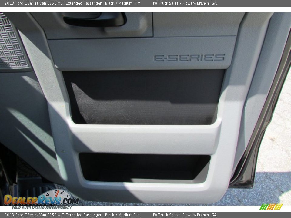 2013 Ford E Series Van E350 XLT Extended Passenger Black / Medium Flint Photo #32