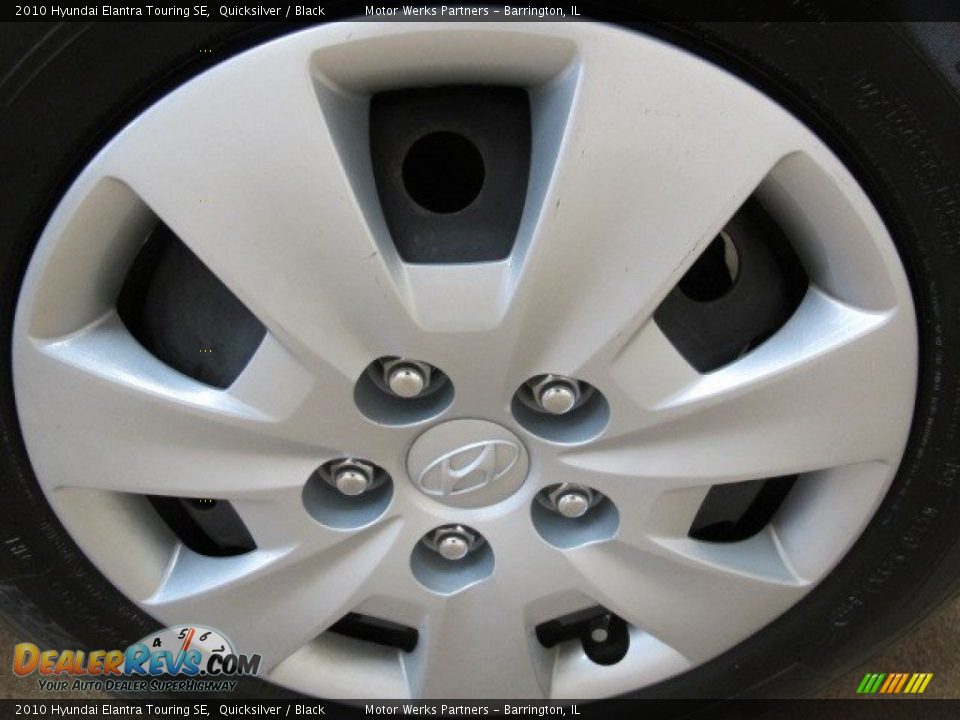 2010 Hyundai Elantra Touring SE Quicksilver / Black Photo #14