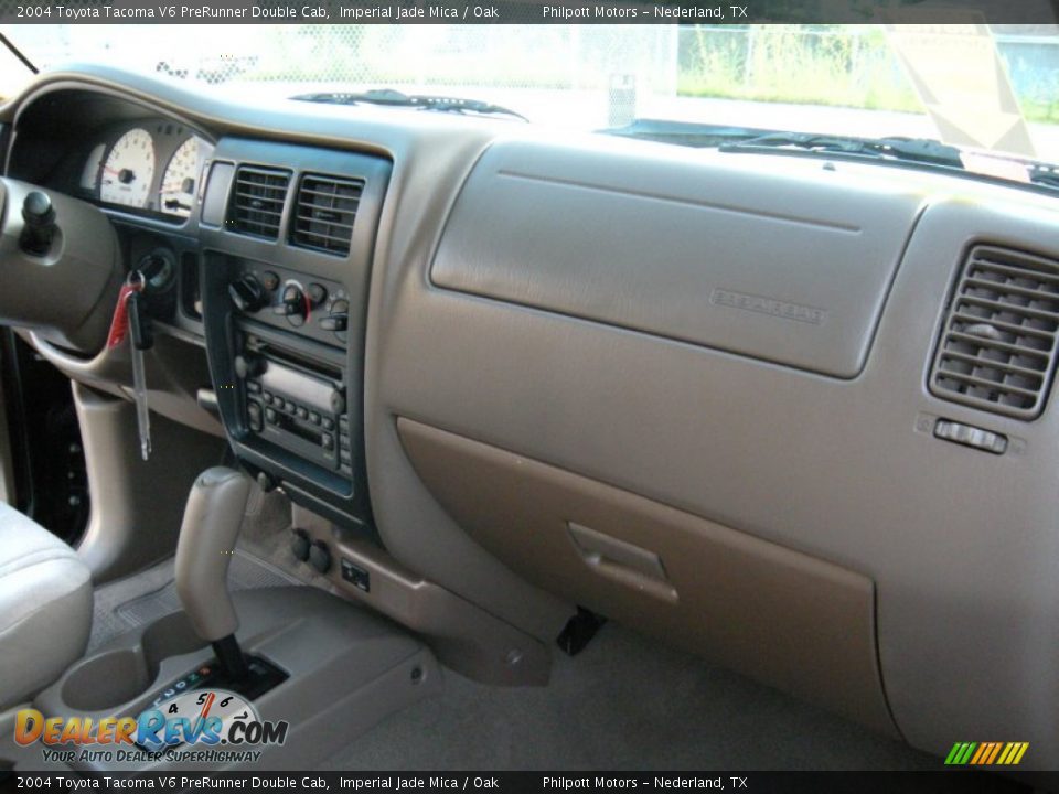 2004 Toyota Tacoma V6 PreRunner Double Cab Imperial Jade Mica / Oak Photo #24