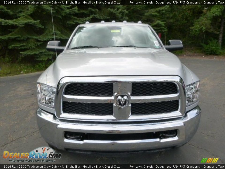 2014 Ram 2500 Tradesman Crew Cab 4x4 Bright Silver Metallic / Black/Diesel Gray Photo #3