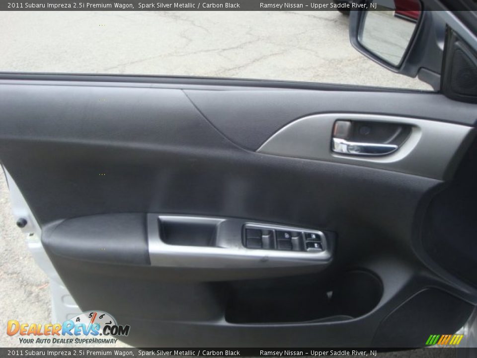 2011 Subaru Impreza 2.5i Premium Wagon Spark Silver Metallic / Carbon Black Photo #22