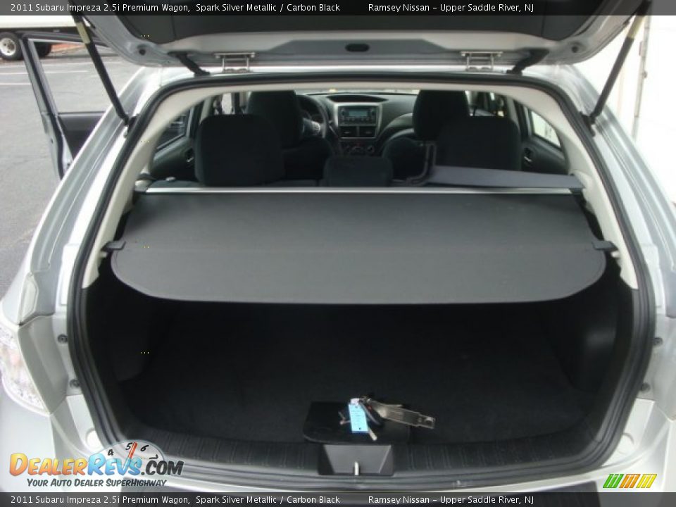2011 Subaru Impreza 2.5i Premium Wagon Spark Silver Metallic / Carbon Black Photo #23