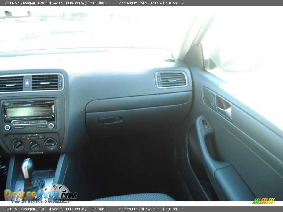 2014 Volkswagen Jetta TDI Sedan Pure White / Titan Black Photo #13
