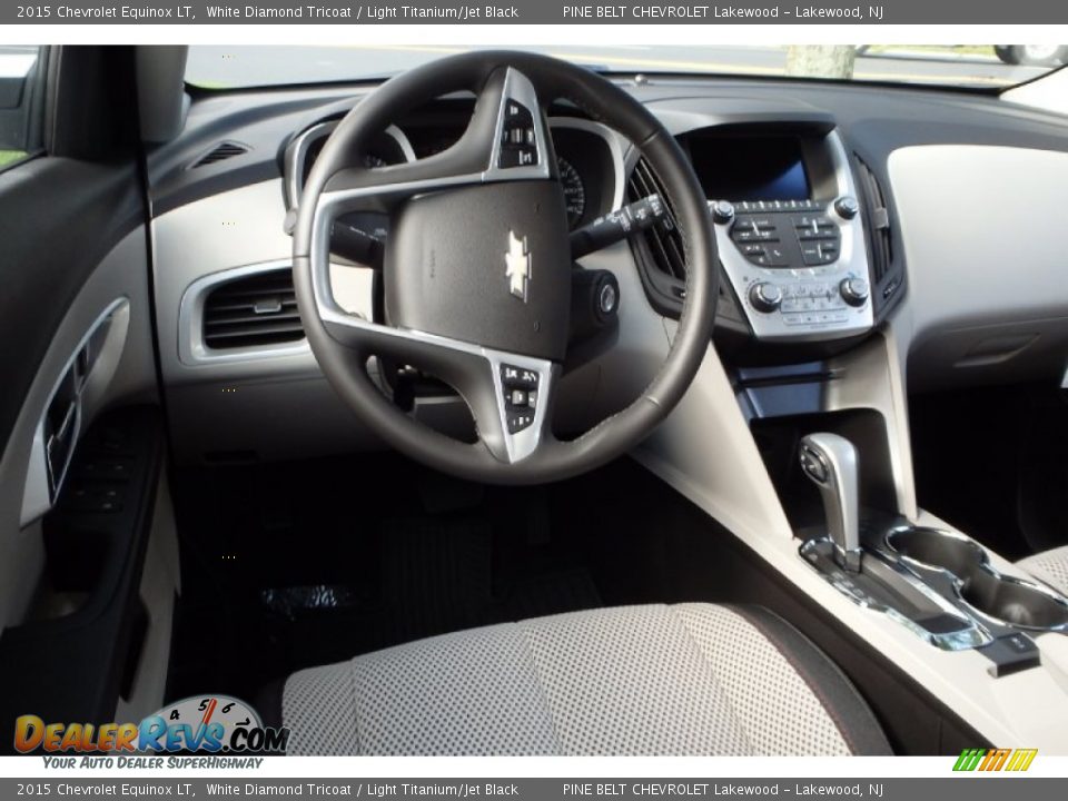 2015 Chevrolet Equinox LT White Diamond Tricoat / Light Titanium/Jet Black Photo #6