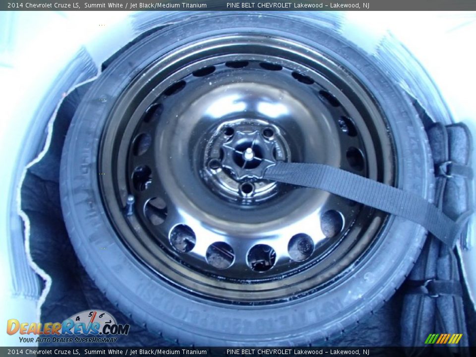 2014 Chevrolet Cruze LS Summit White / Jet Black/Medium Titanium Photo #8