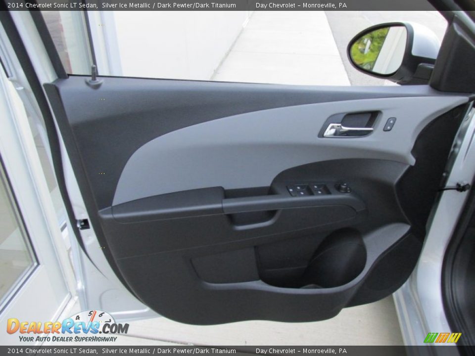 2014 Chevrolet Sonic LT Sedan Silver Ice Metallic / Dark Pewter/Dark Titanium Photo #10