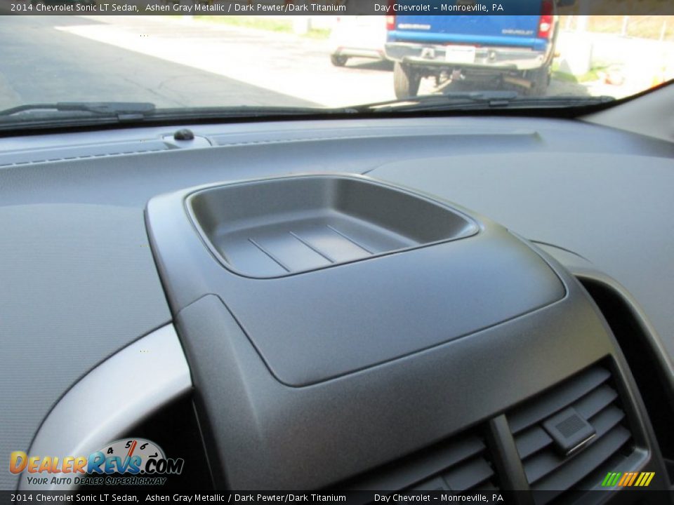 2014 Chevrolet Sonic LT Sedan Ashen Gray Metallic / Dark Pewter/Dark Titanium Photo #18