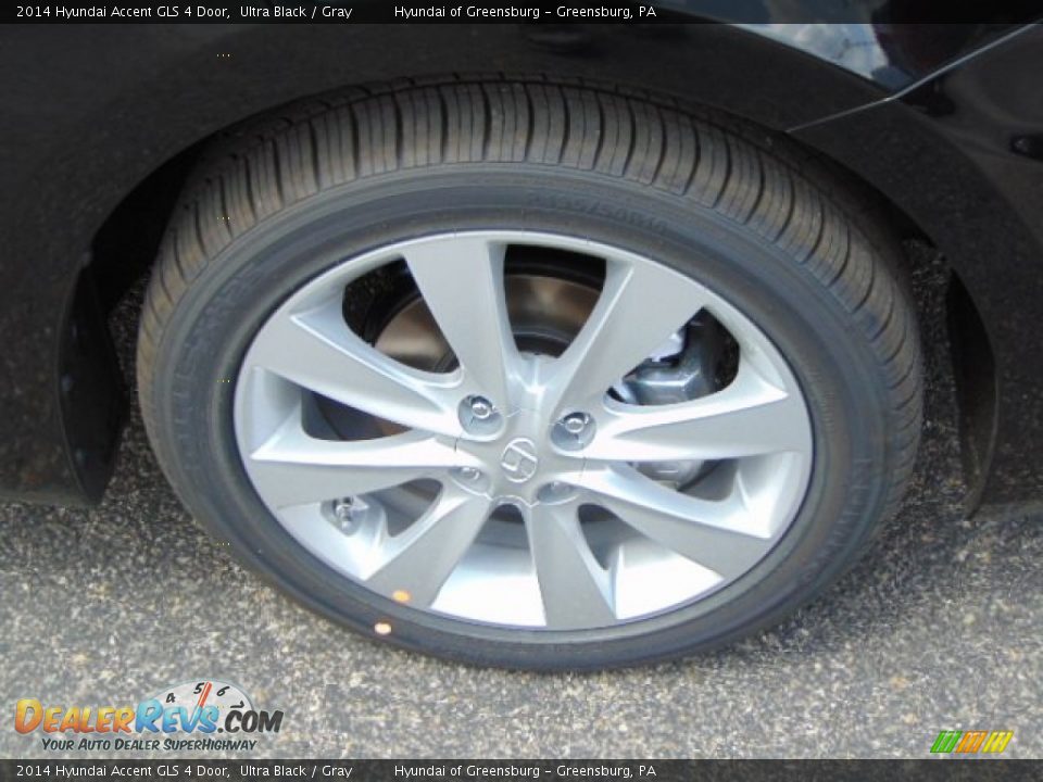 2014 Hyundai Accent GLS 4 Door Ultra Black / Gray Photo #3