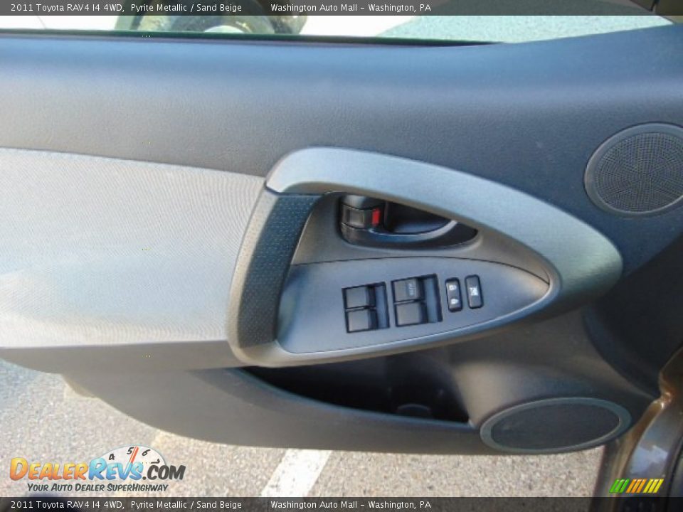 2011 Toyota RAV4 I4 4WD Pyrite Metallic / Sand Beige Photo #10