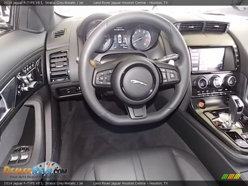 2014 Jaguar F-TYPE V8 S Steering Wheel Photo #16