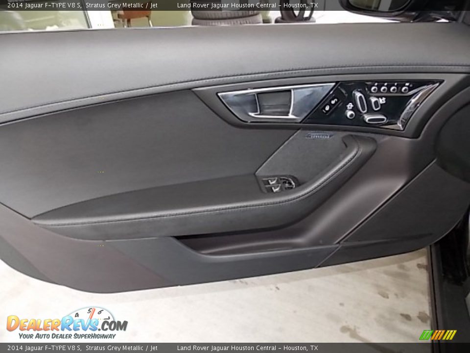 Door Panel of 2014 Jaguar F-TYPE V8 S Photo #24