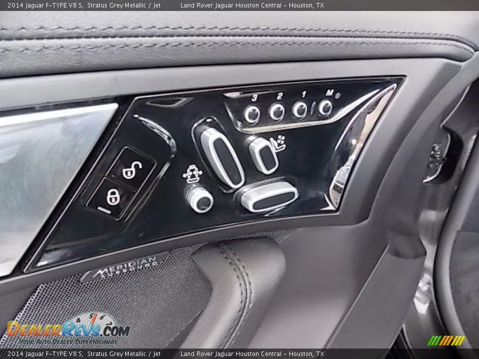 Controls of 2014 Jaguar F-TYPE V8 S Photo #26