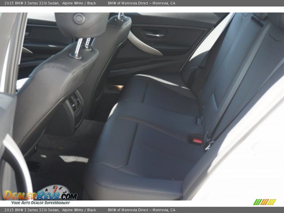 2015 BMW 3 Series 320i Sedan Alpine White / Black Photo #5