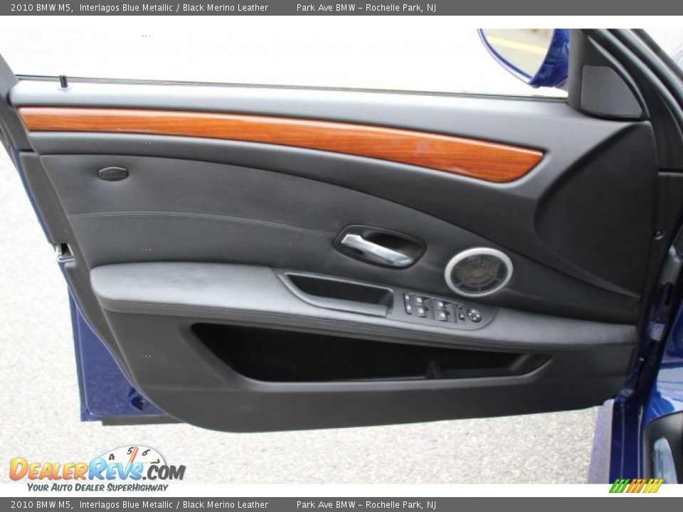 2010 BMW M5 Interlagos Blue Metallic / Black Merino Leather Photo #9