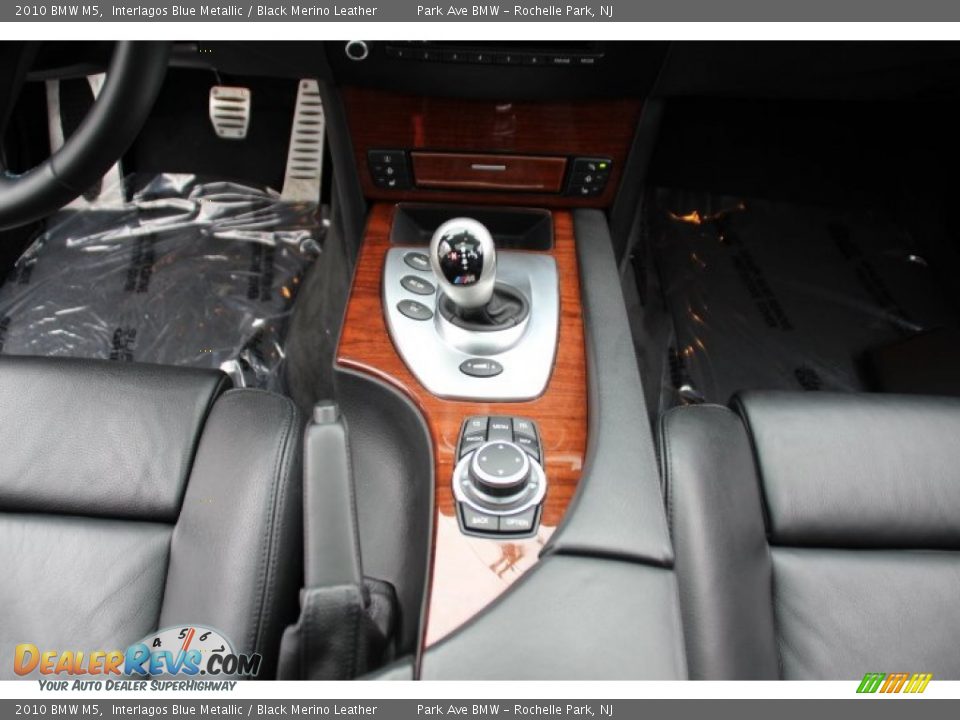 2010 BMW M5 Interlagos Blue Metallic / Black Merino Leather Photo #17