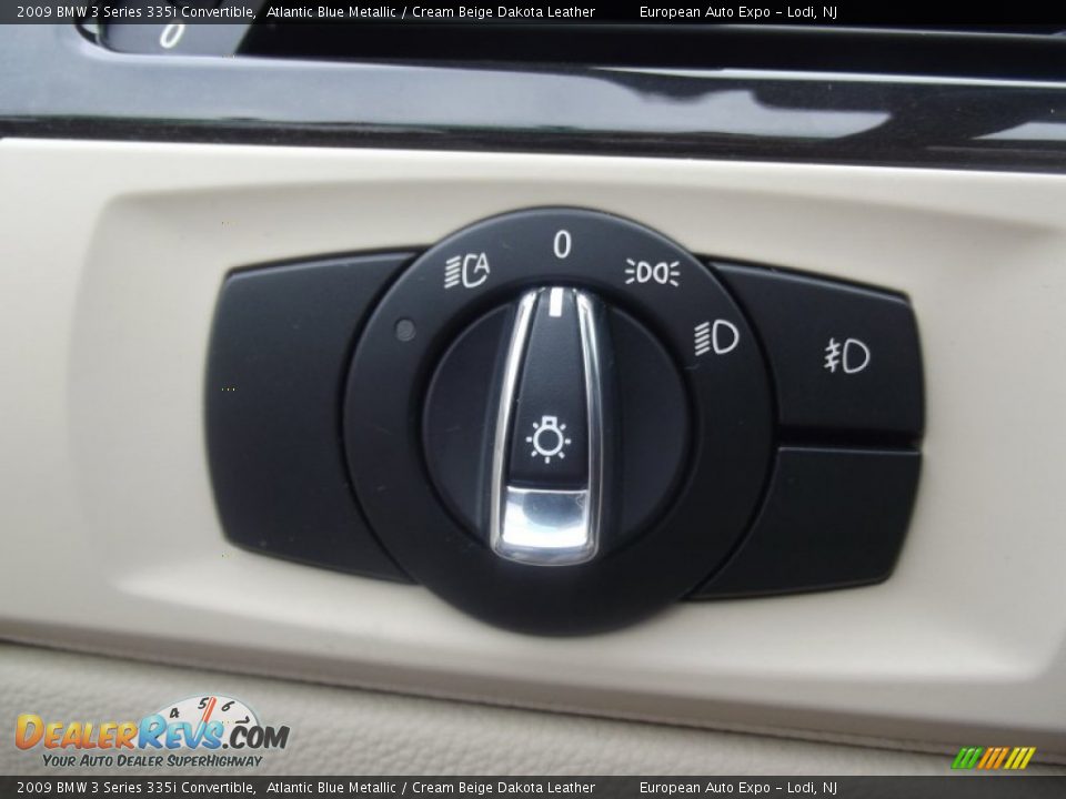 2009 BMW 3 Series 335i Convertible Atlantic Blue Metallic / Cream Beige Dakota Leather Photo #25