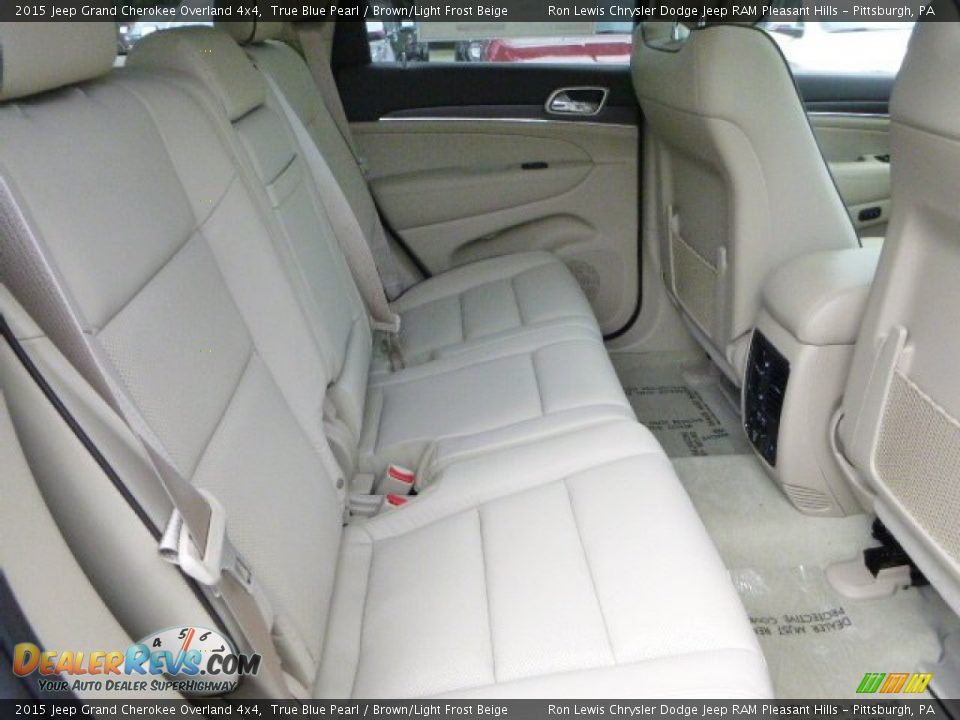 2015 Jeep Grand Cherokee Overland 4x4 True Blue Pearl / Brown/Light Frost Beige Photo #11