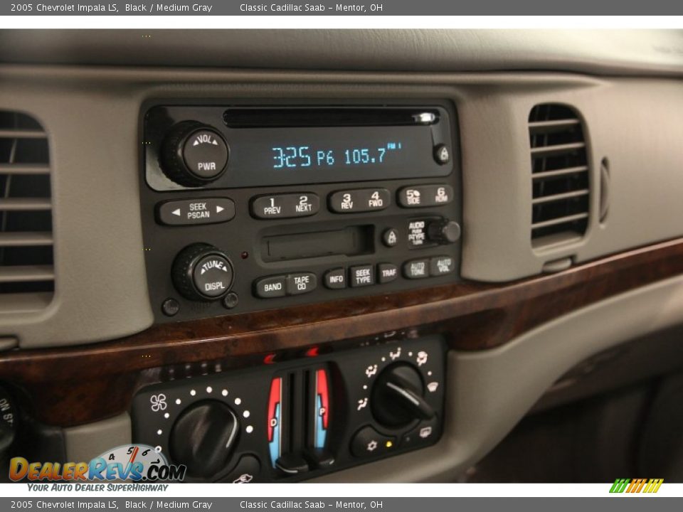 2005 Chevrolet Impala LS Black / Medium Gray Photo #10